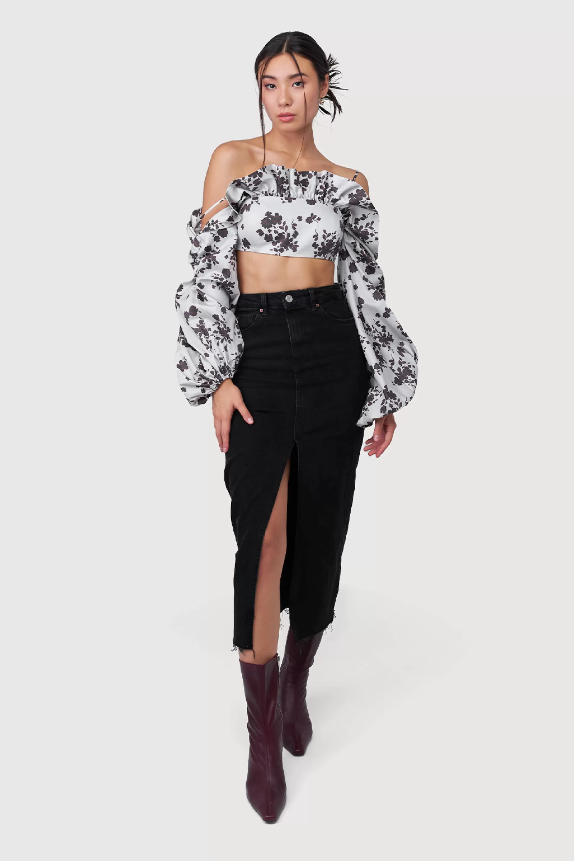 Tops<Nafsika Skourti Midnight Drama Crop Top