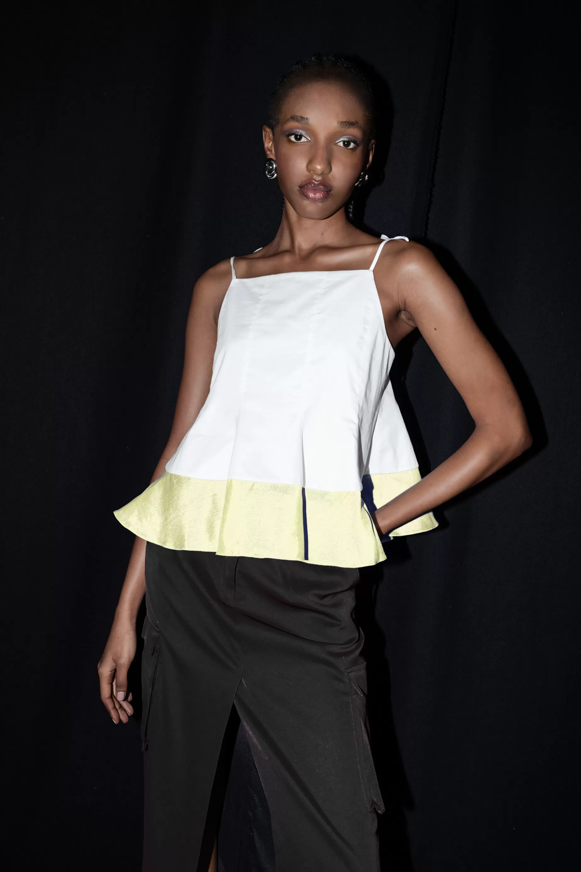 Tops<Nafsika Skourti Yellow Cotton Ruffle Top White / Periwinkle